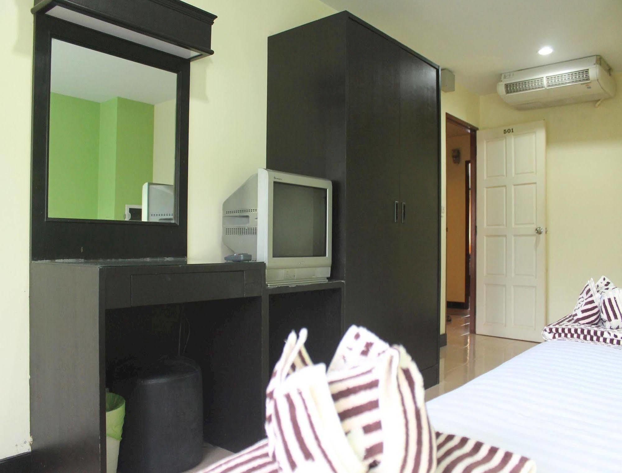 Ash Lodge Patong Екстериор снимка